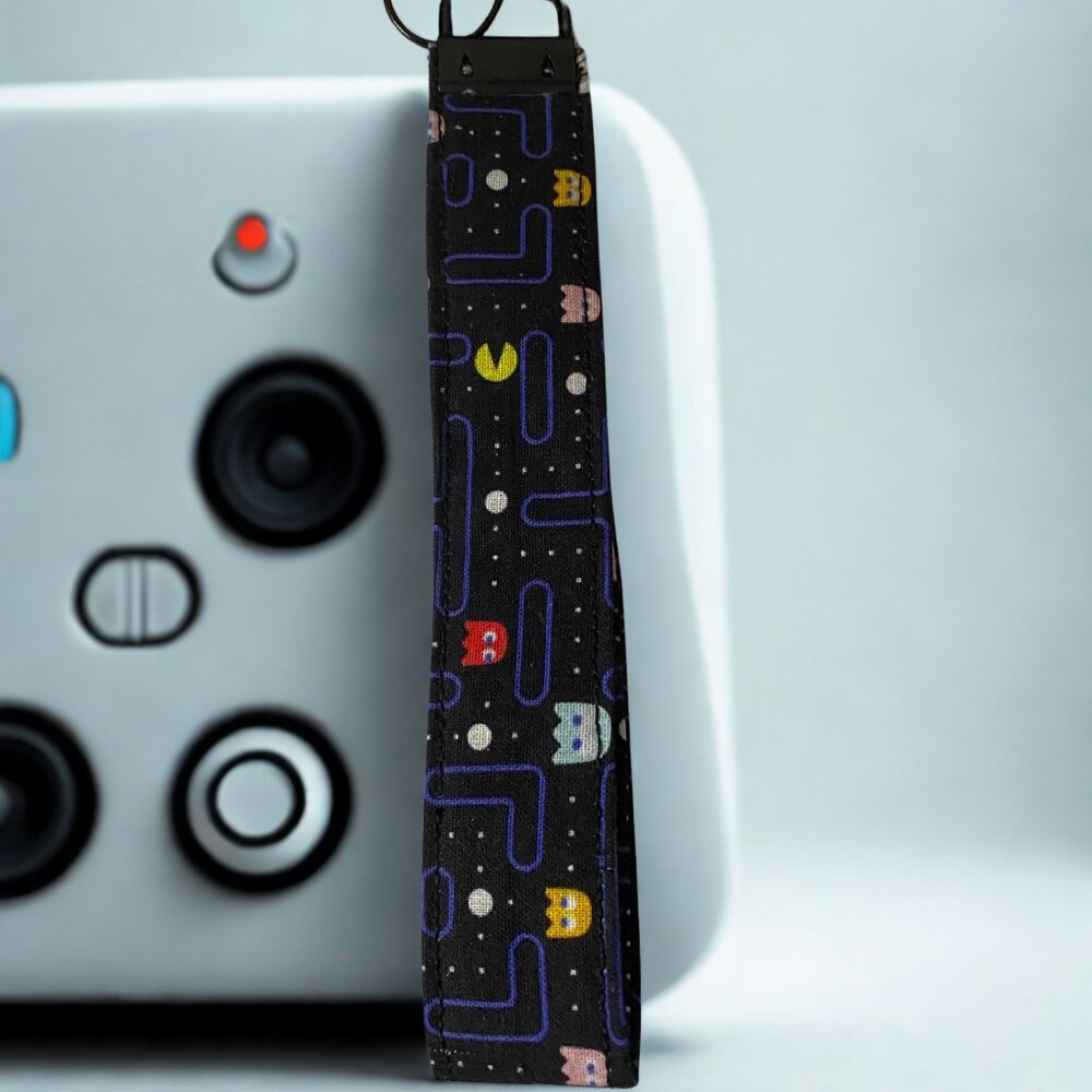 Arcade 80s Era Video Game Key Chain